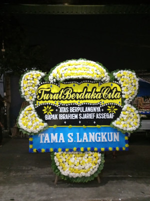 Papan Bunga Duka di Karang Panjang